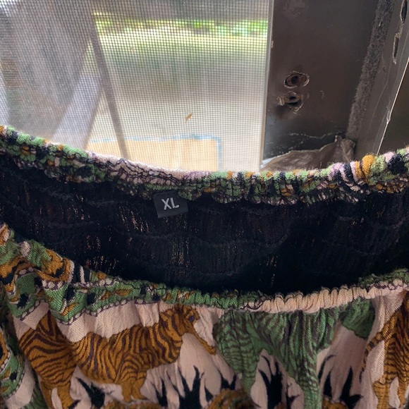 Off-Shoulder Boho Top - Picture 3 of 3